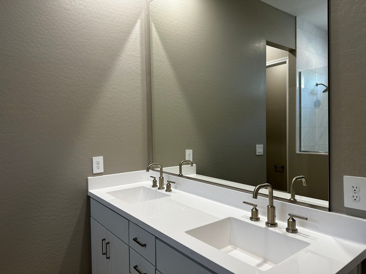 21560 N 102nd Ave - Photo 6 of 24