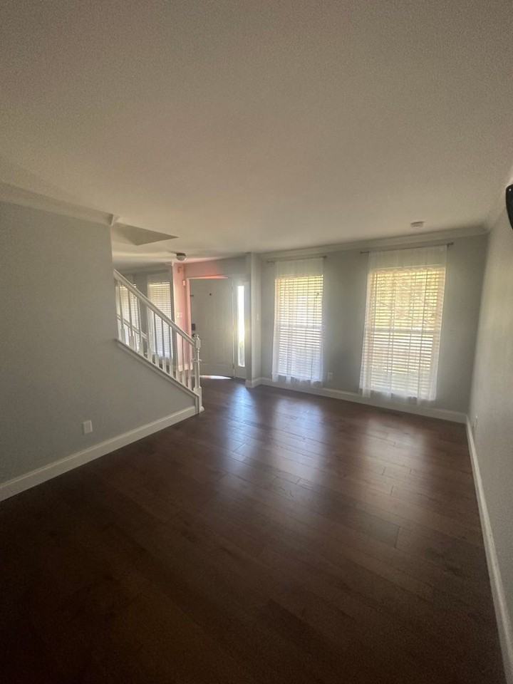 150 Winter Park Ct - Photo 3 of 30