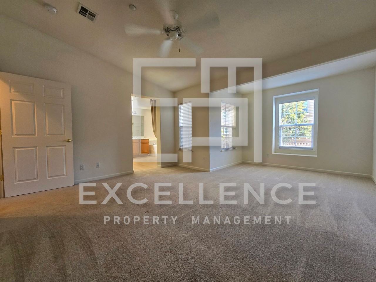 410 Tower Hill Ave - Photo 6 of 17