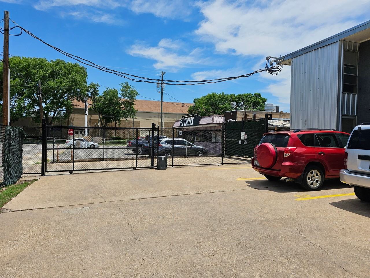 4414 Worth Street - Photo 2 of 37