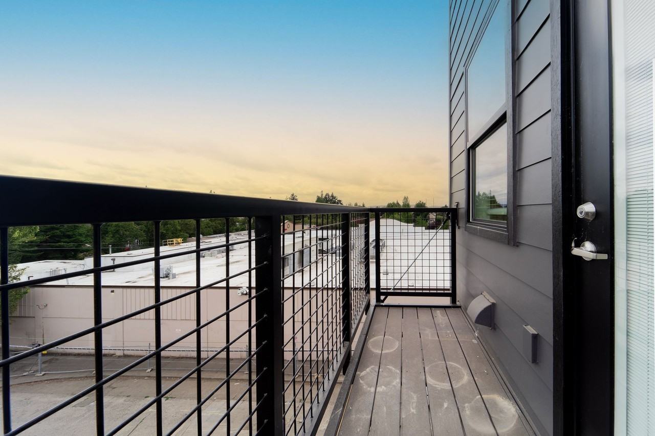 Janie Apartments - Photo 6 of 50