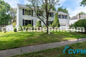 featured image of 15952 Alameda Dr