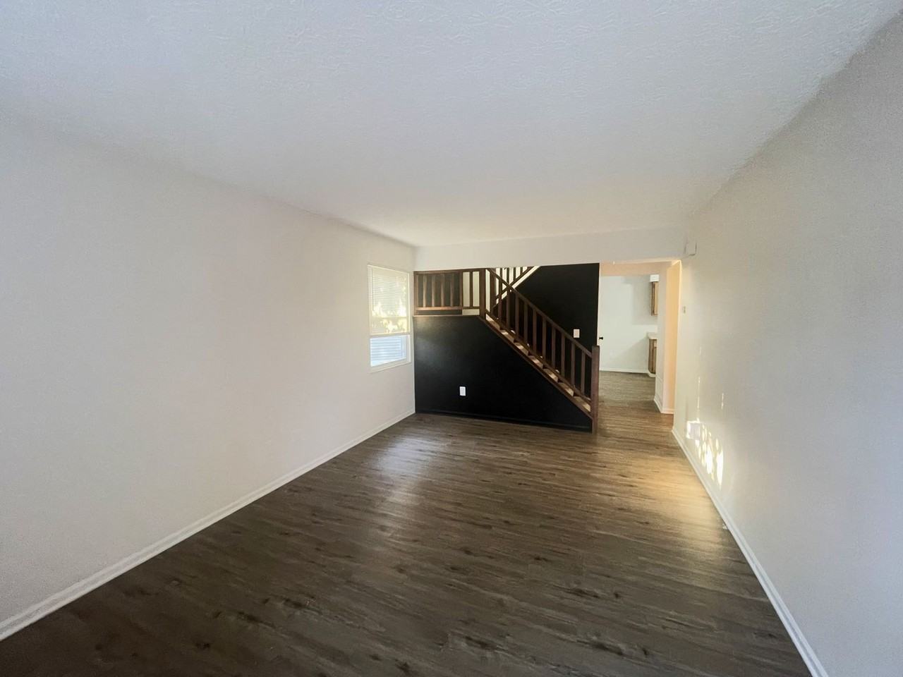 5296 Dutchess Ln - Photo 3 of 25