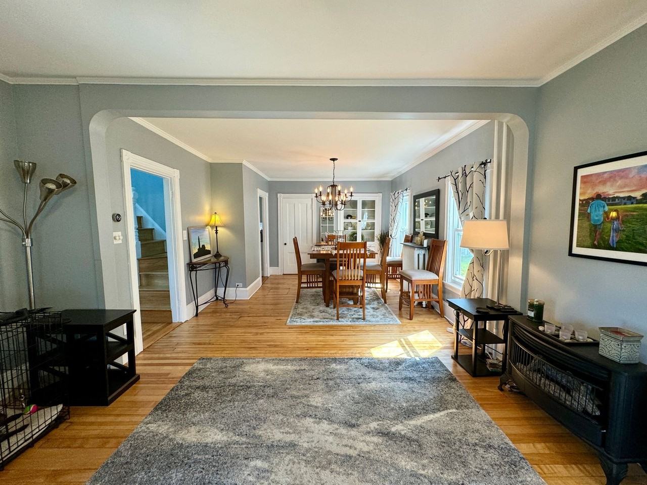286 Pine St - Photo 2 of 27
