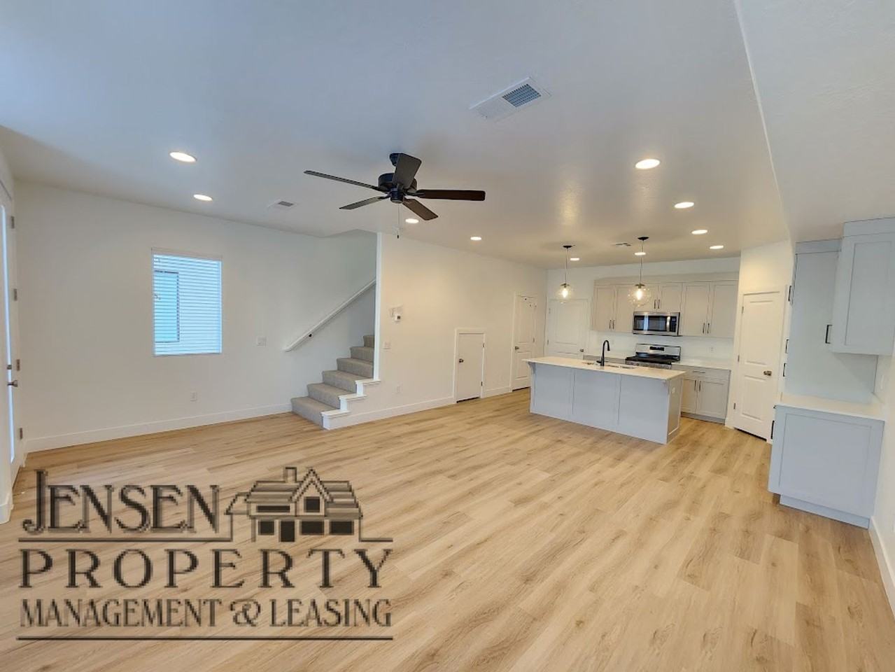 2666 E Wake Forest Ln - Photo 7 of 29