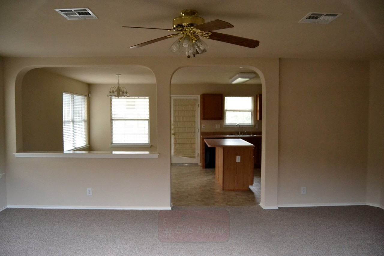 306 Bright Chase - Photo 3 of 17