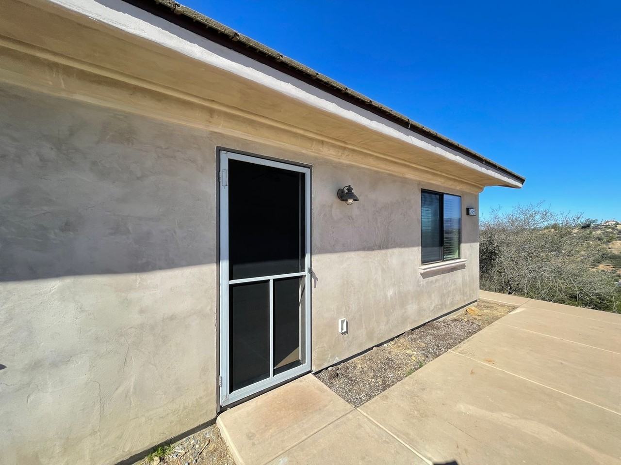 12466 Hillpoint Ct - Photo 3 of 26