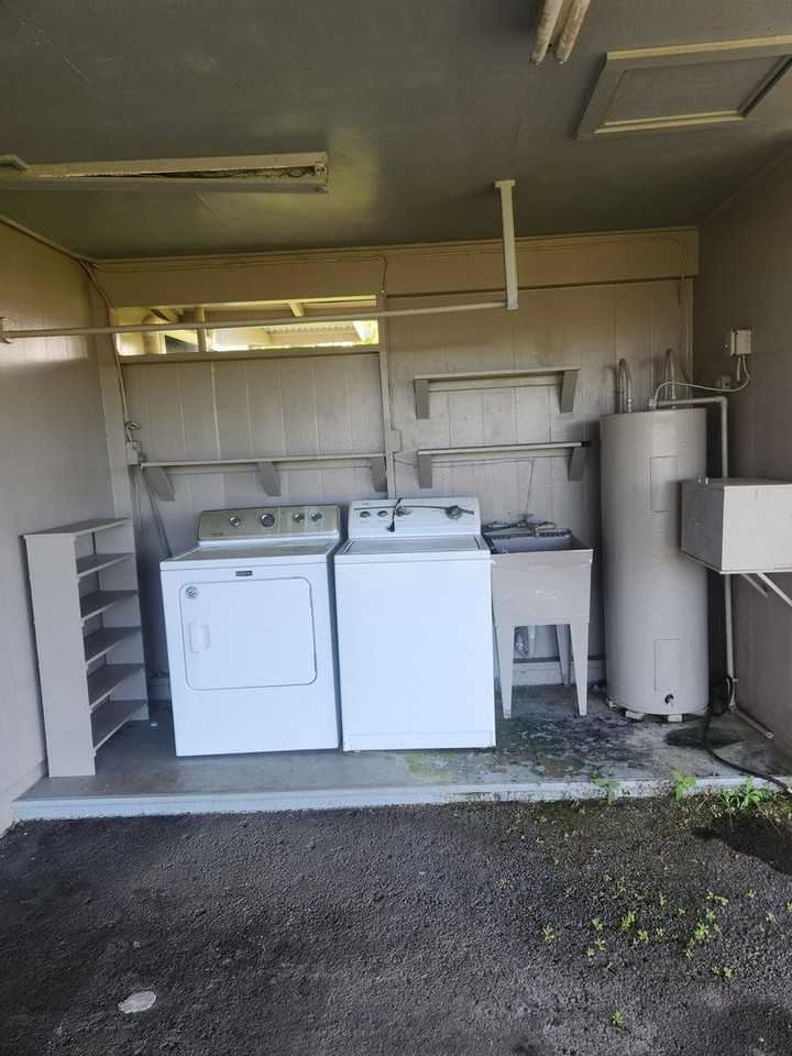 360 Lama St Apt B - Photo 2 of 13