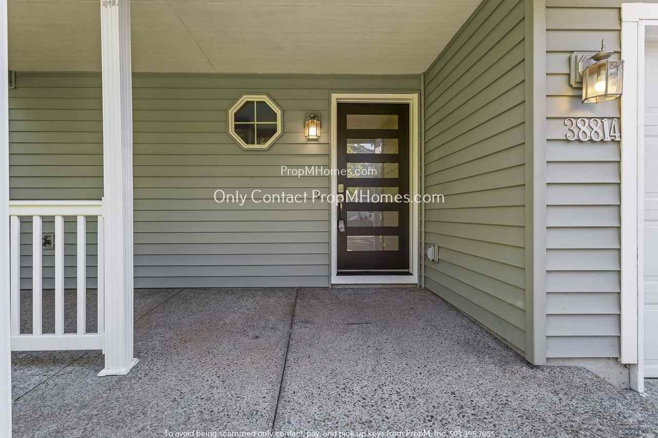 38814 Barlow Pkwy - Photo 2 of 34