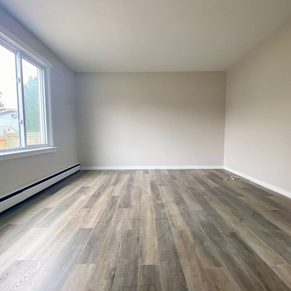 217 Joseph St #D - Photo 2 of 9