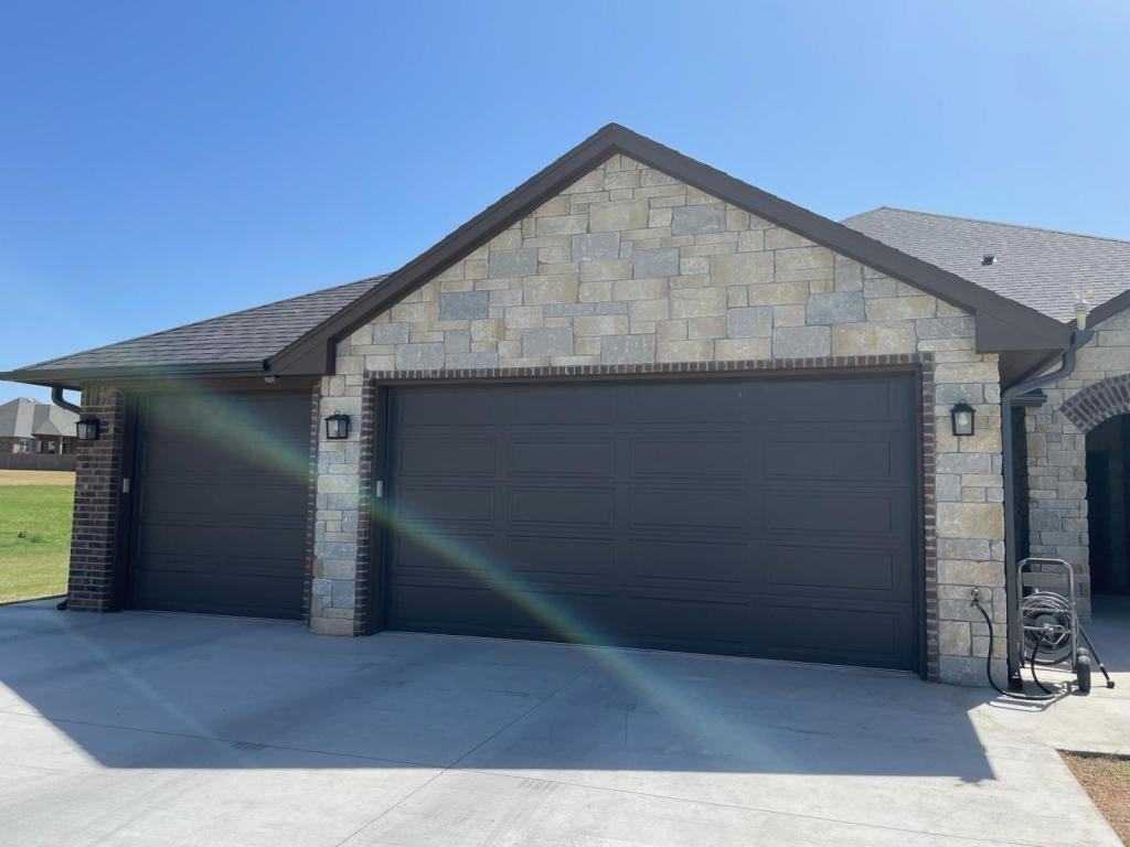 1328 Poko Mountain Ln - Photo 4 of 33