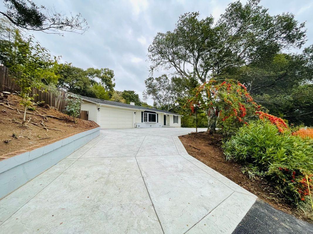 3130 Canyon Rd - Photo 2 of 21