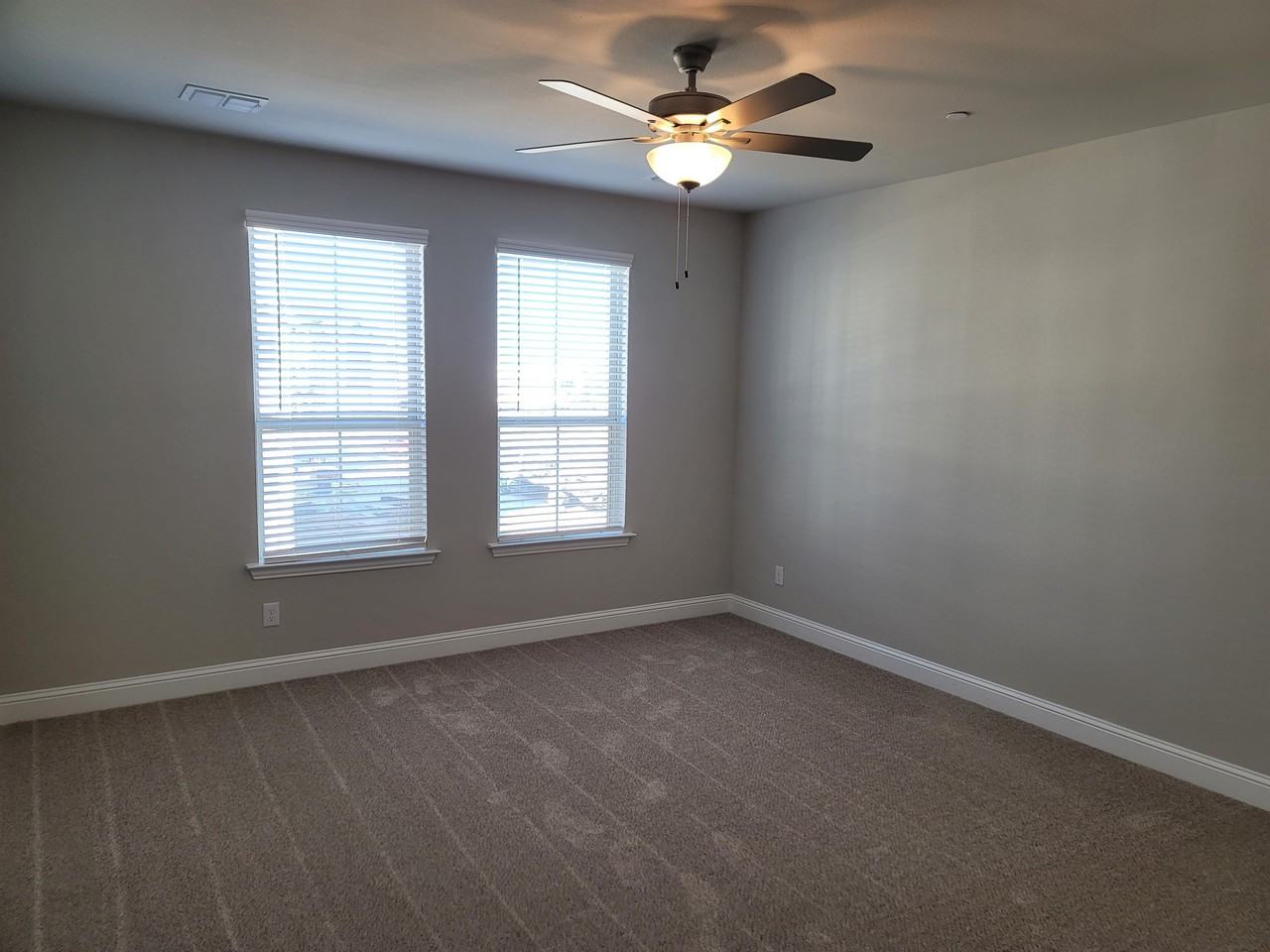 303 Colusa Dr #1 - Photo 2 of 5