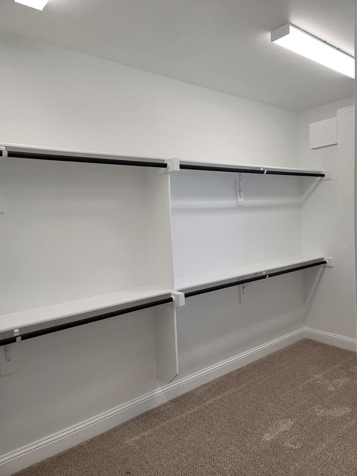 303 Colusa Dr #1 - Photo 4 of 5