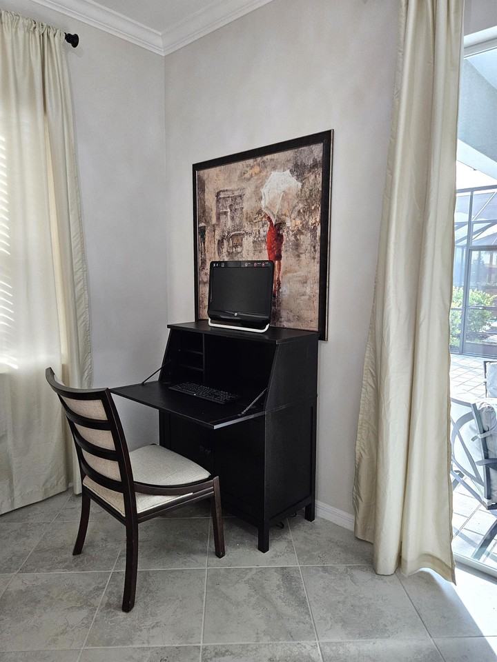 5997 Berwick Ln - Photo 7 of 50