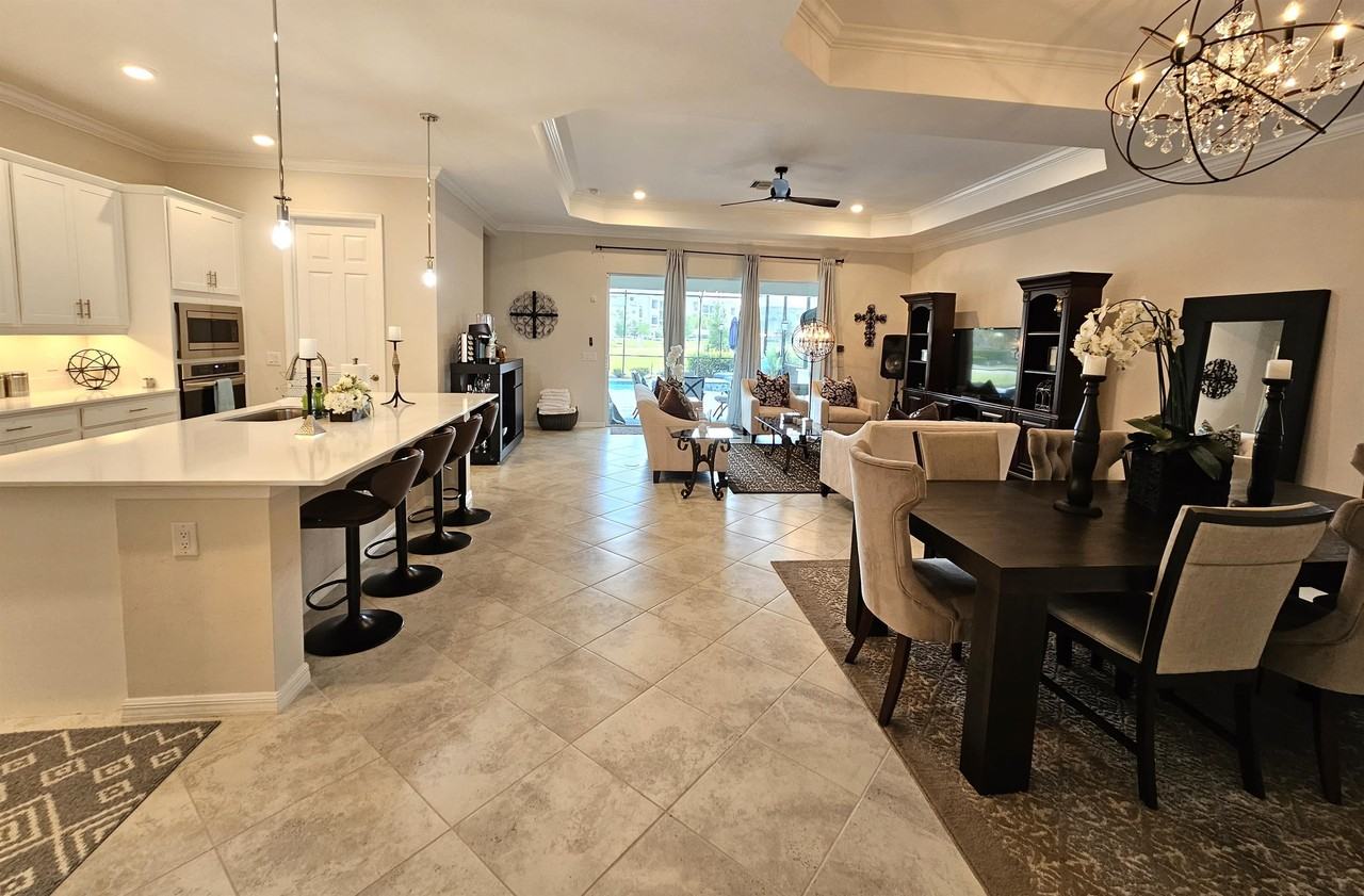 5997 Berwick Ln - Photo 7 of 50