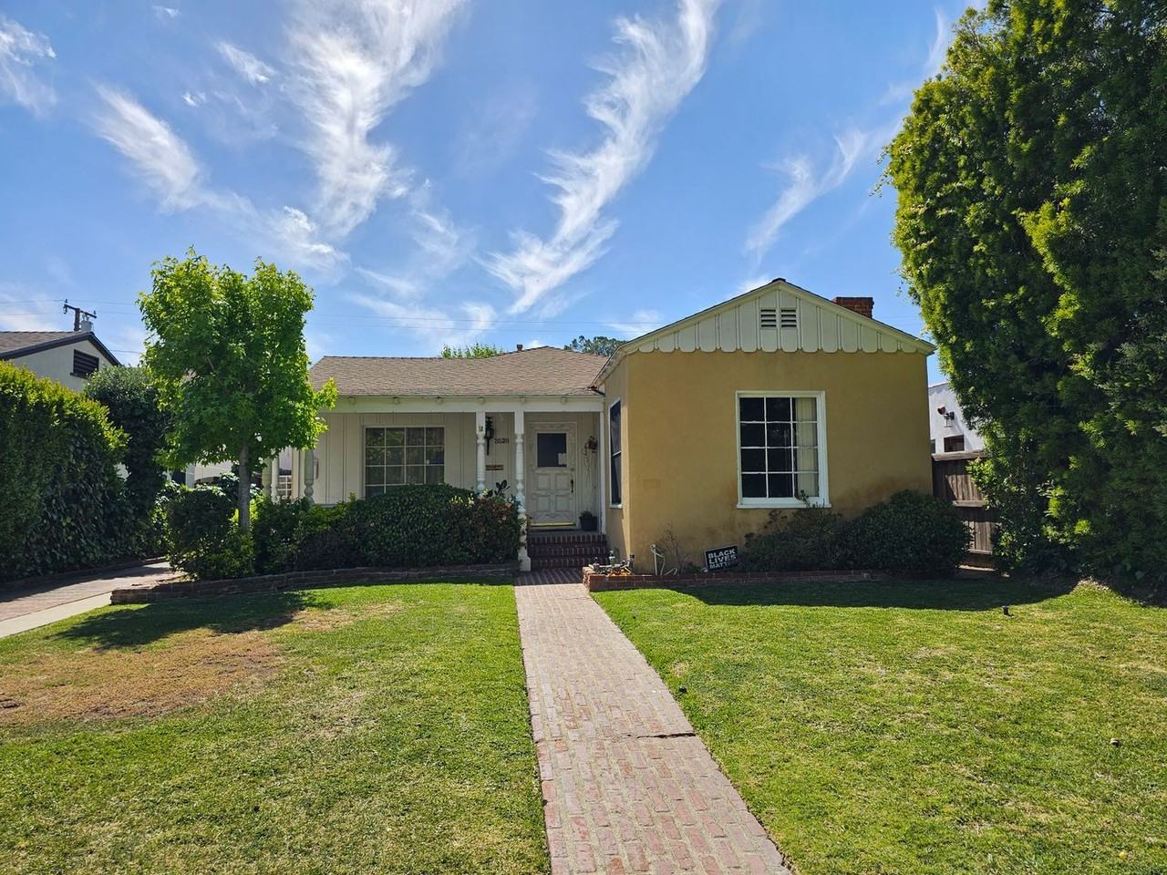 EE919F - Photo 2 of 46