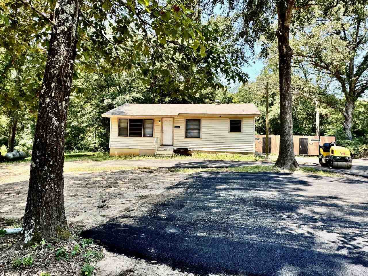 20246 County Road 2138 - Photo 2 of 9