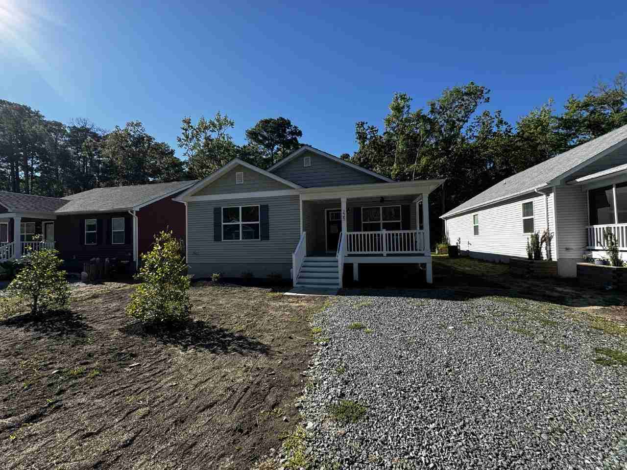 225 9th St - Photo 3 of 50