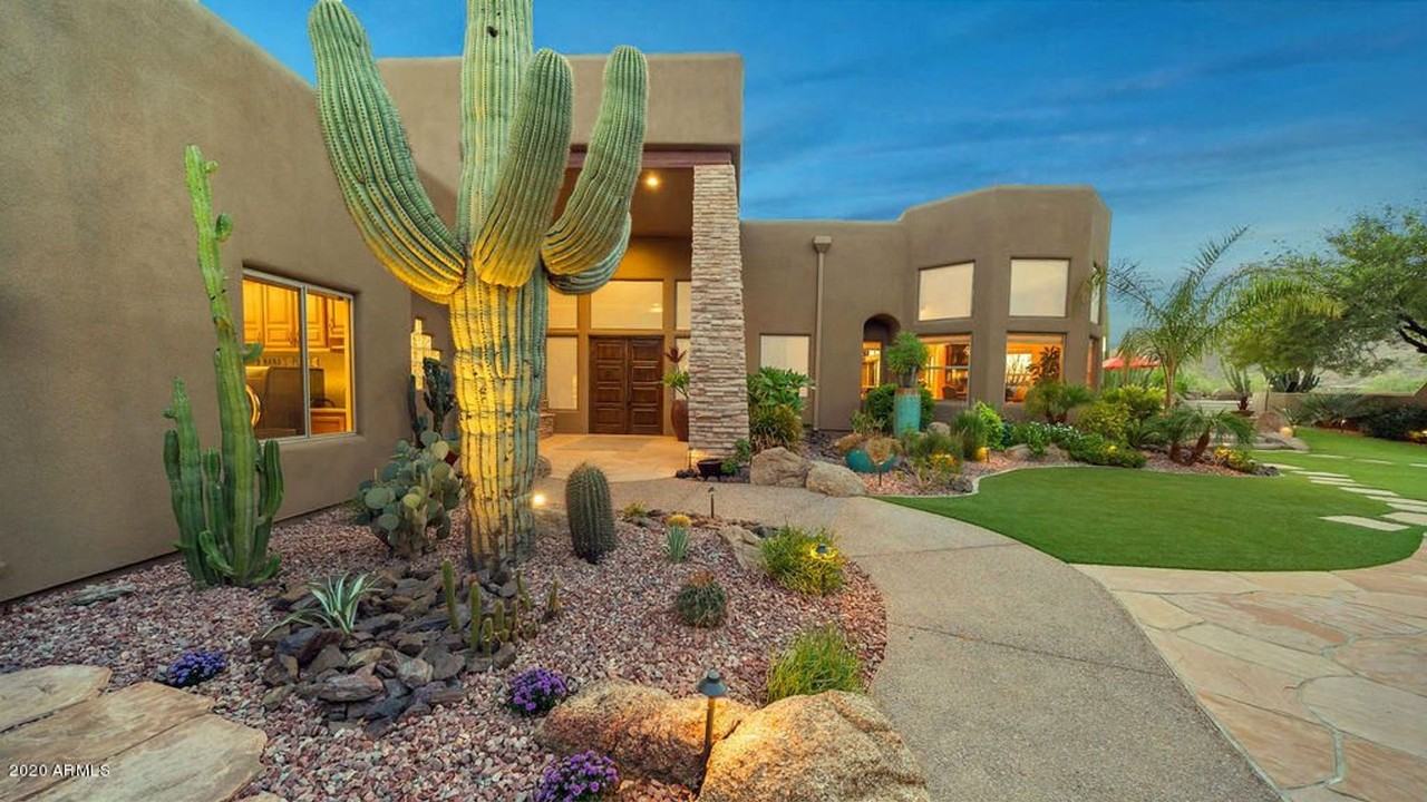 12494 N 116th St - Photo 2 of 25