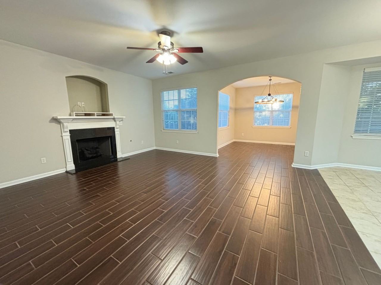 408 Abe Cir - Photo 6 of 30
