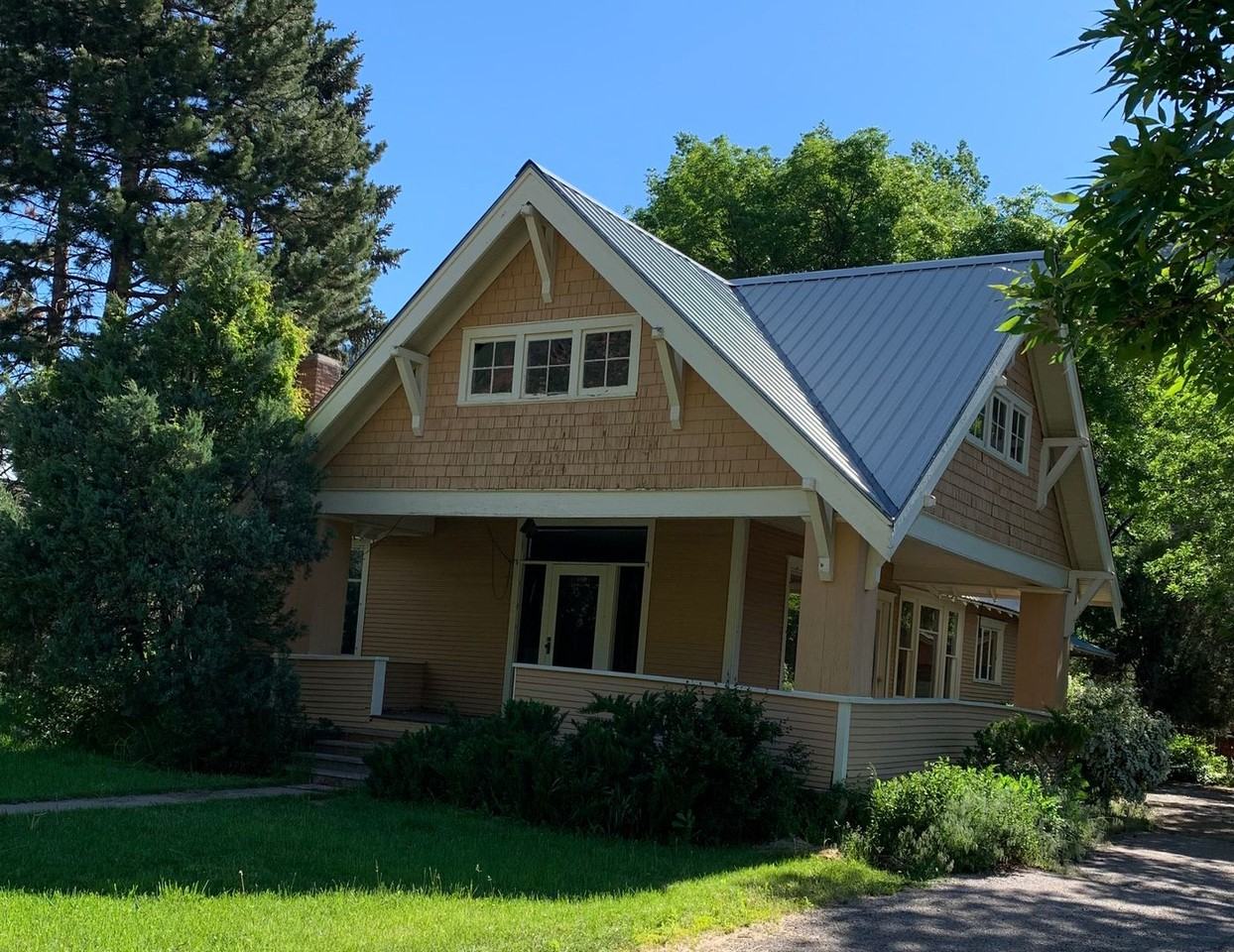 2826 S Grand Ave - Photo 2 of 15