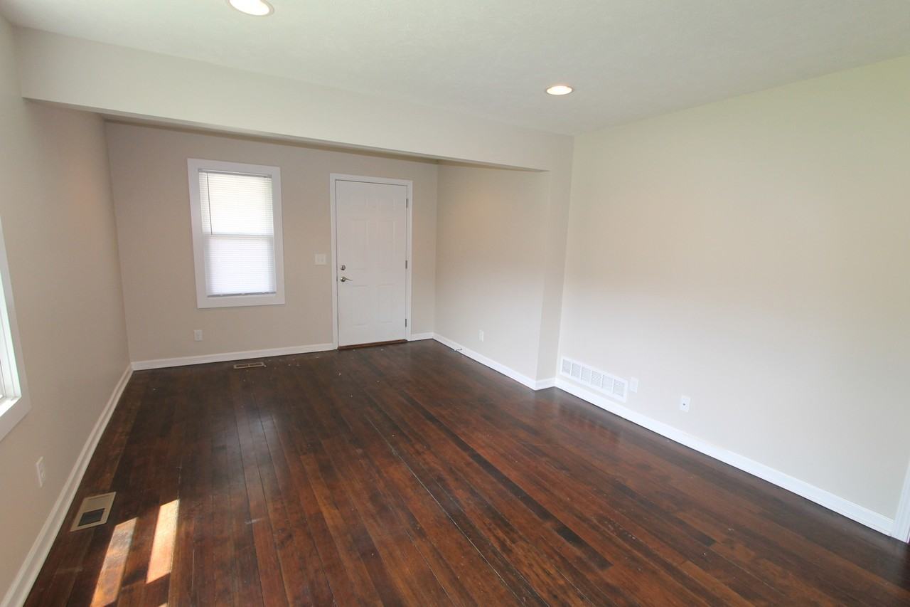 2019 N 83rd St - Photo 3 of 10