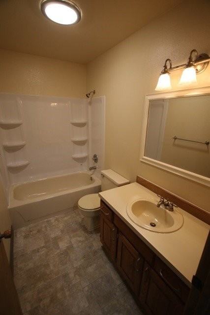 6021 Chevigny St #A18 - Photo 7 of 8