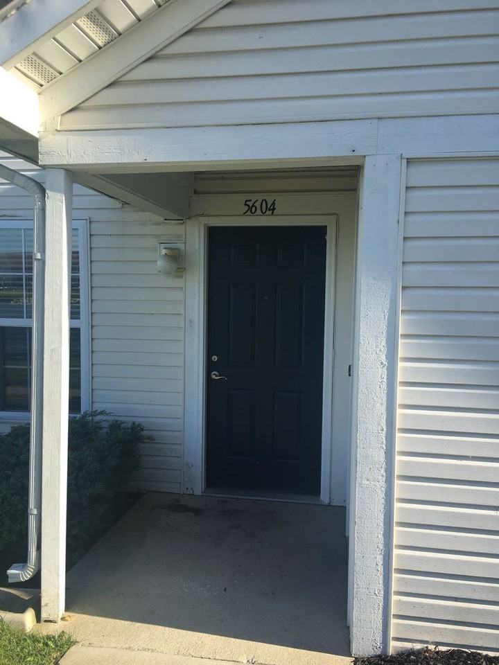 5604 Cypress Chase - Photo 3 of 24