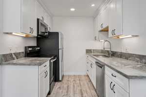 featured image of 945 Harold Dr