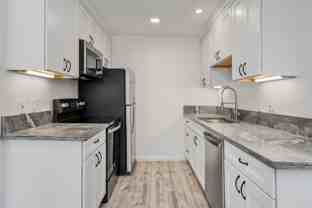 945 Harold Dr - Photo 1 of 1