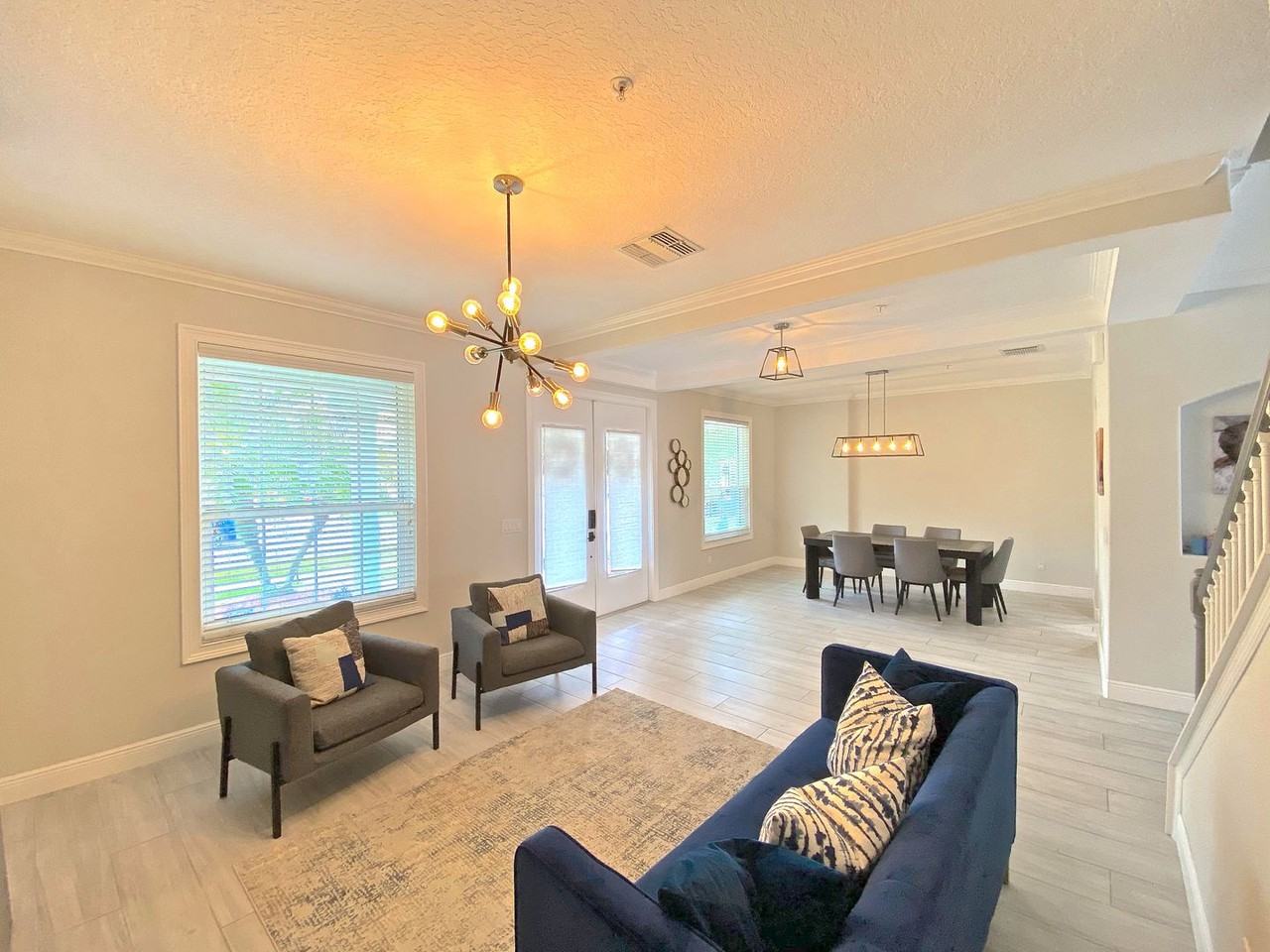 10015 Caroline Park Dr - Photo 7 of 50