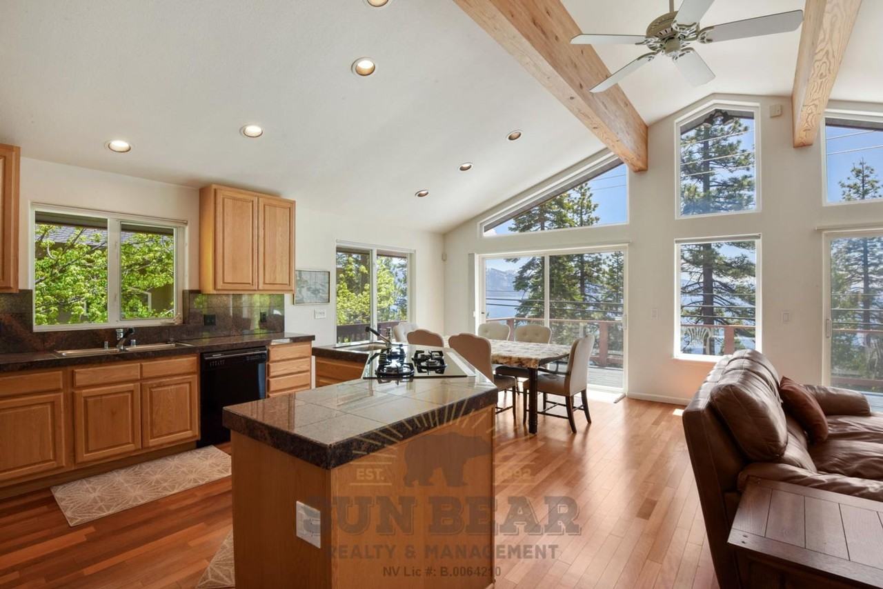 101 101 Red Cedar 23 - Photo 3 of 37
