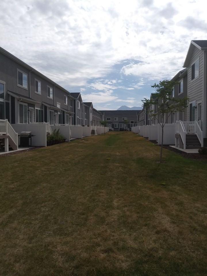 3815 W 2330 N - Photo 6 of 6