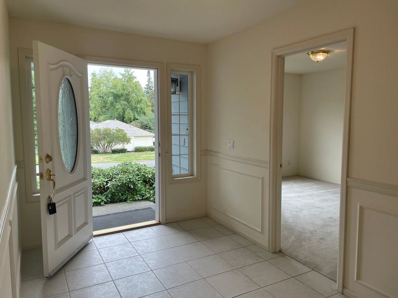 2583 Hillis Drive - Photo 3 of 37