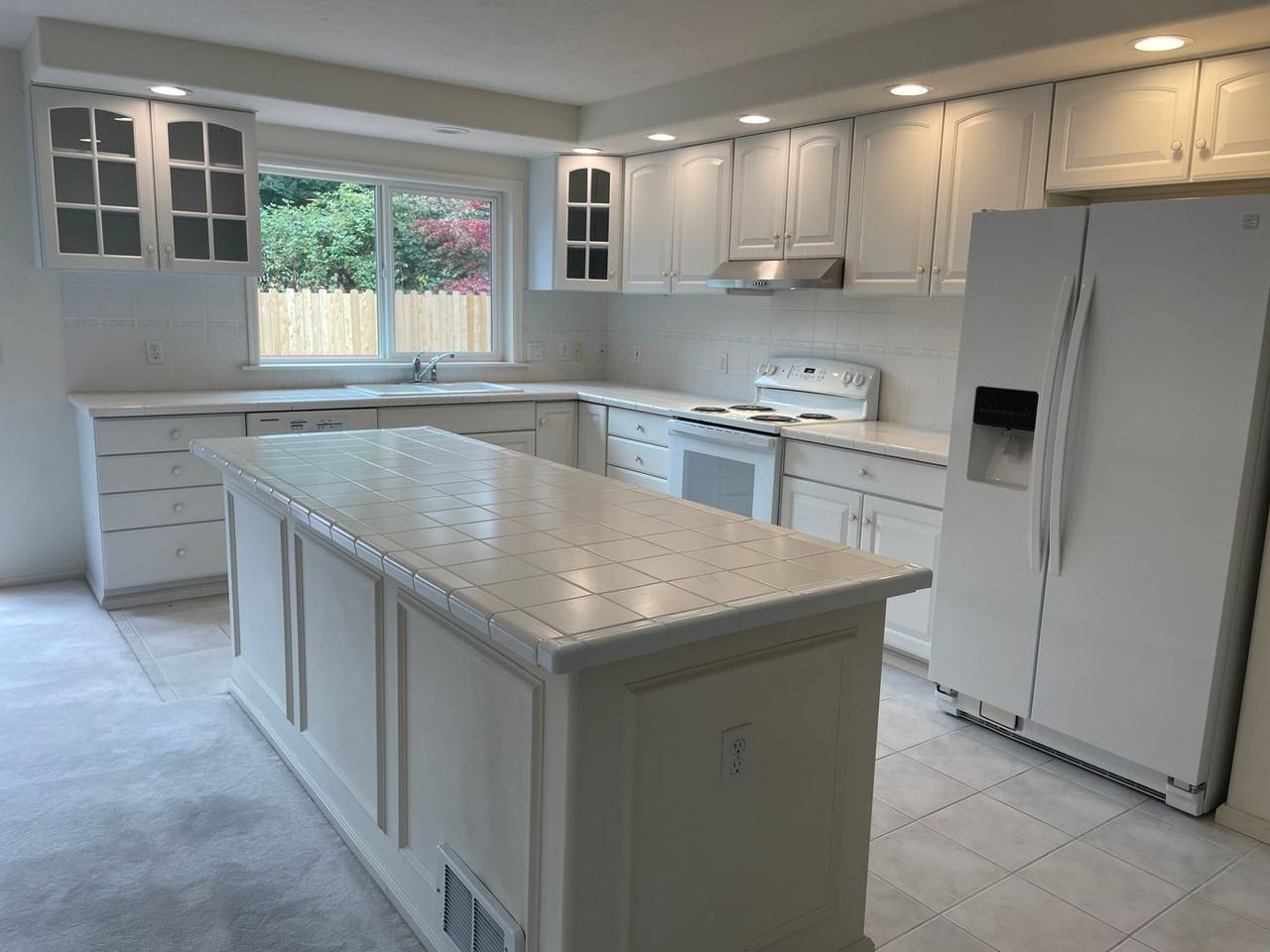 2583 Hillis Drive - Photo 7 of 37