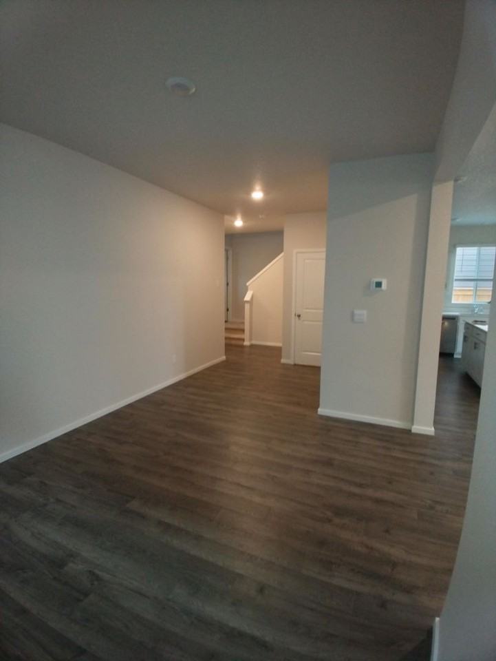 367 Lost Lake St Ne - Photo 2 of 25