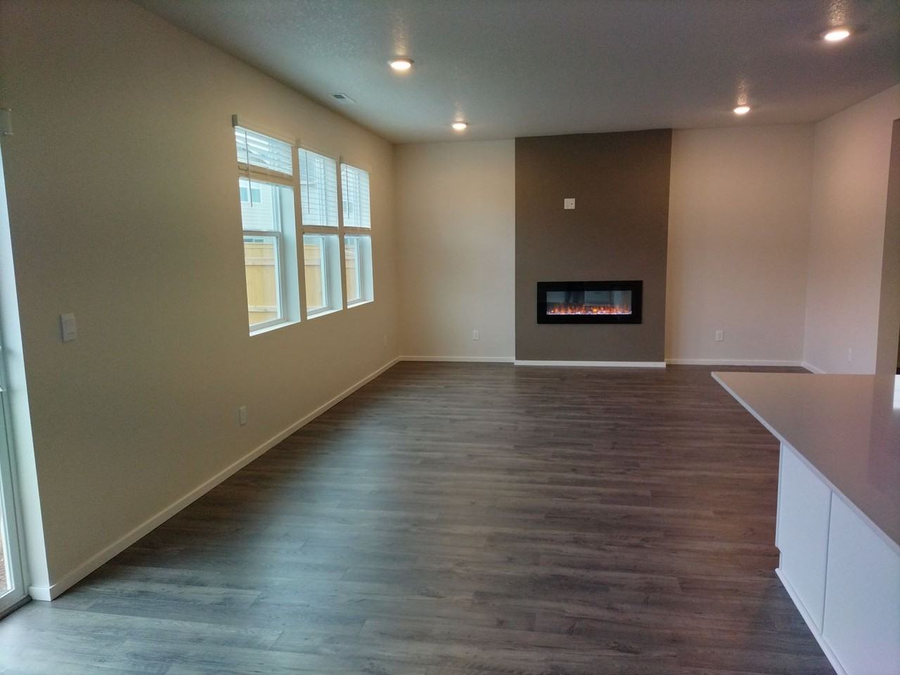 367 Lost Lake St Ne - Photo 6 of 25