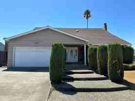 398 Roan St - Photo 1 of 1