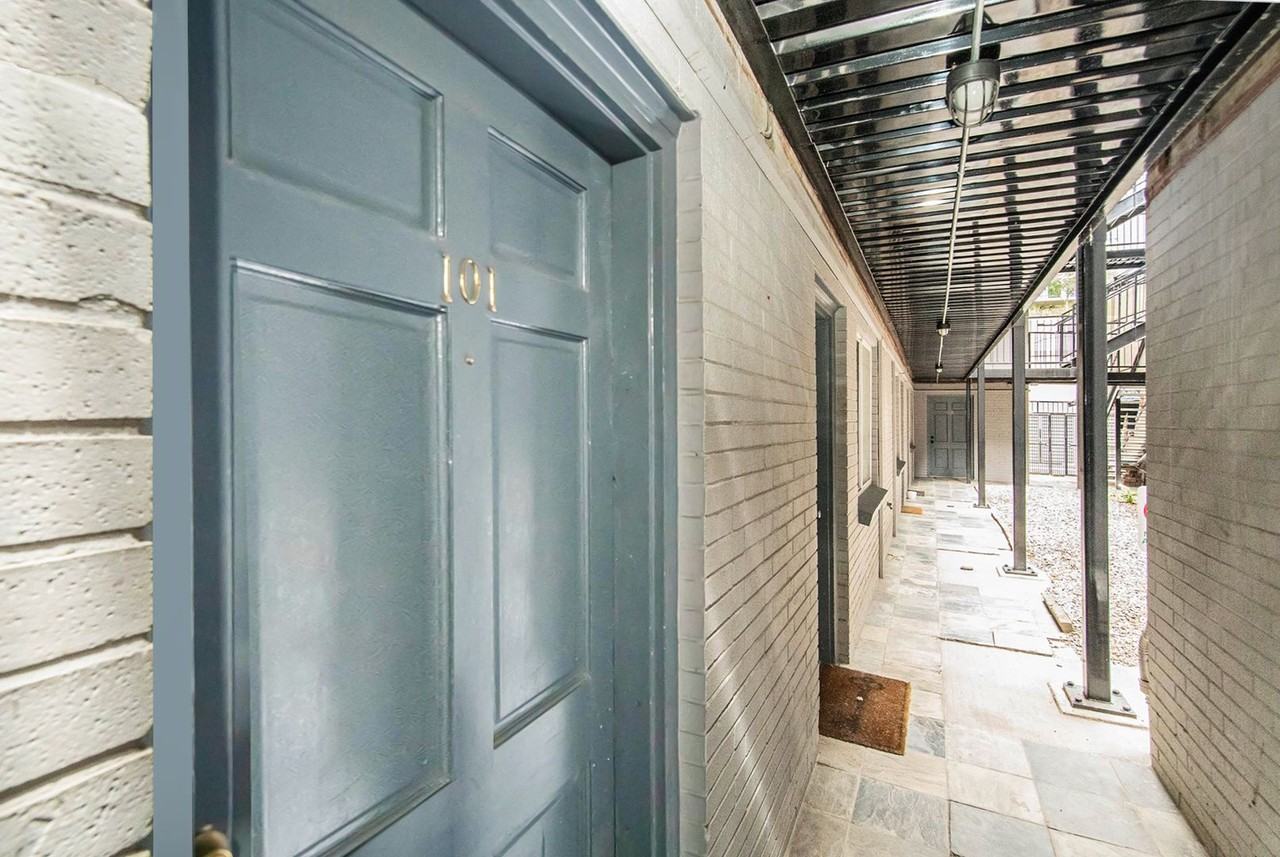 336 N Grant St #101 - Photo 3 of 21