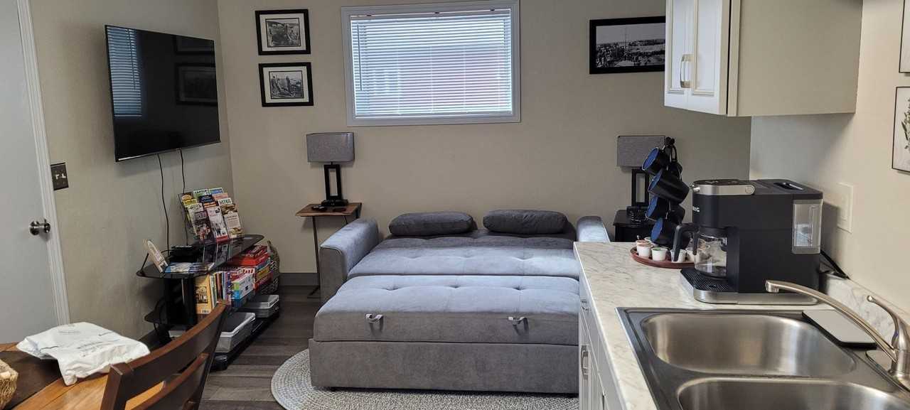 1455 Brock Rd - Photo 3 of 9