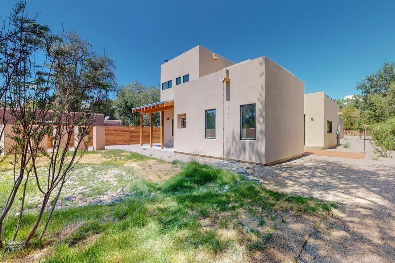 1115 El Pueblo Rd Nw - Photo 7 of 42