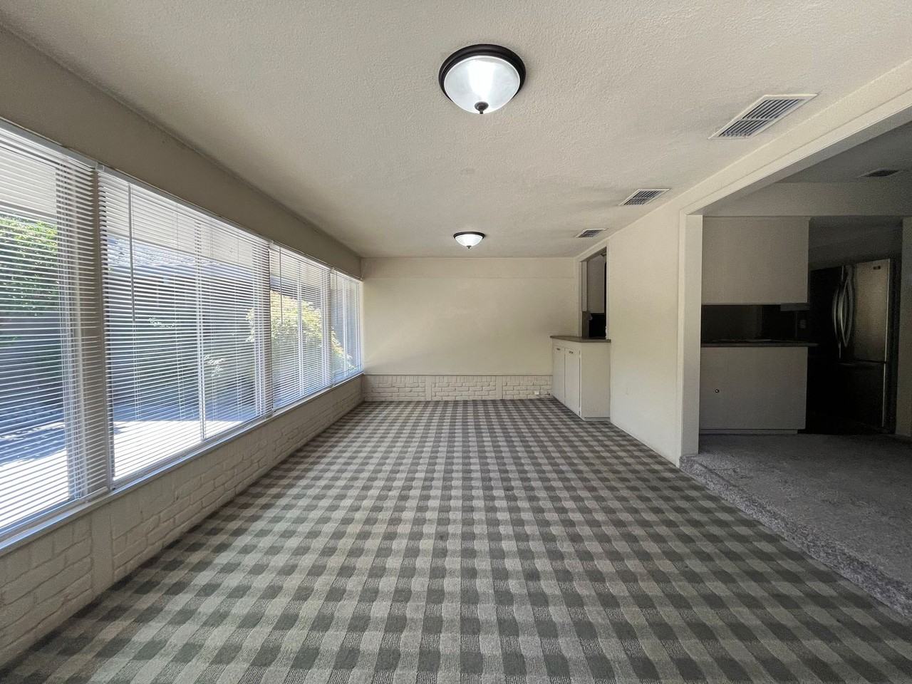 2631 Latham Dr - Photo 3 of 20