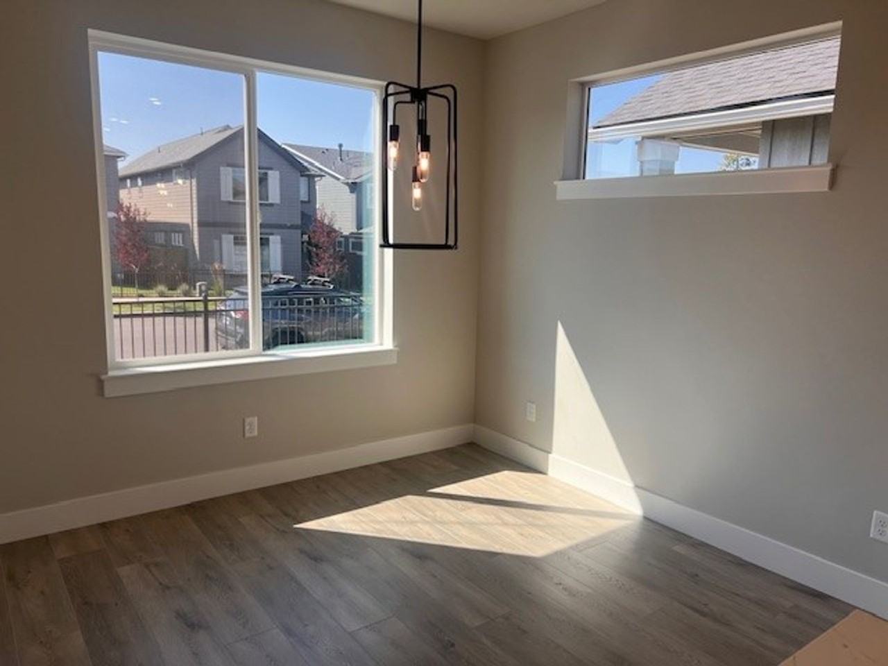 20864 Southeast Denver Drive - Photo 4 of 19