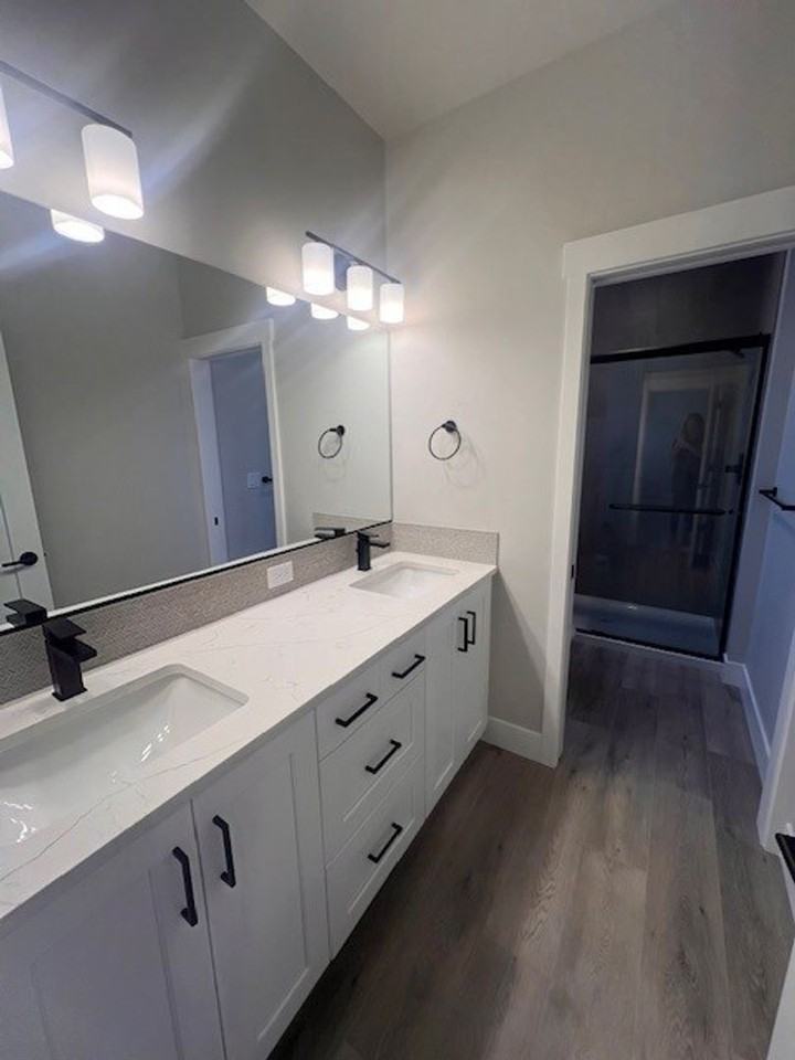 20864 Southeast Denver Drive - Photo 6 of 19