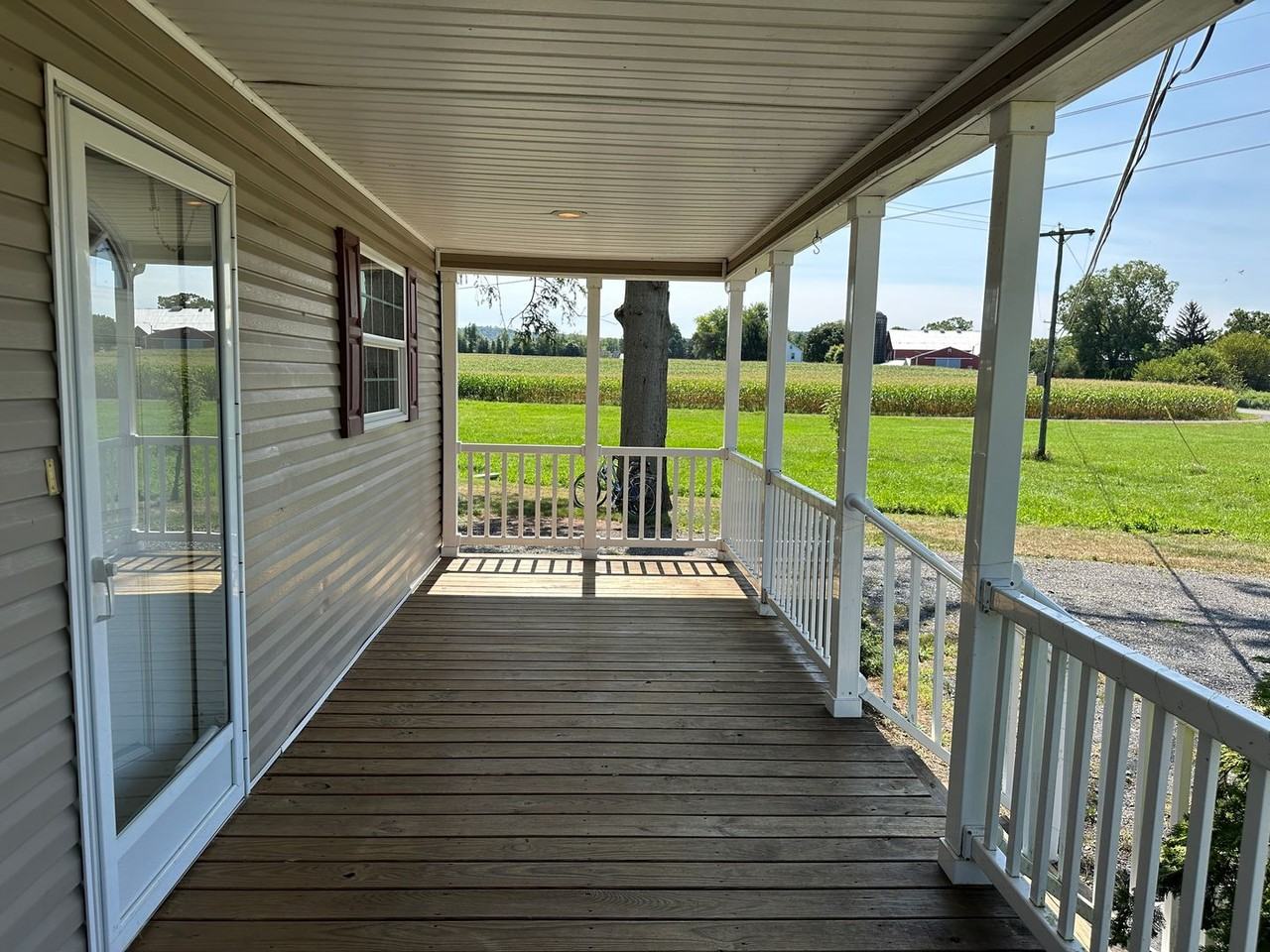 370 Bowers Rd - Photo 3 of 18