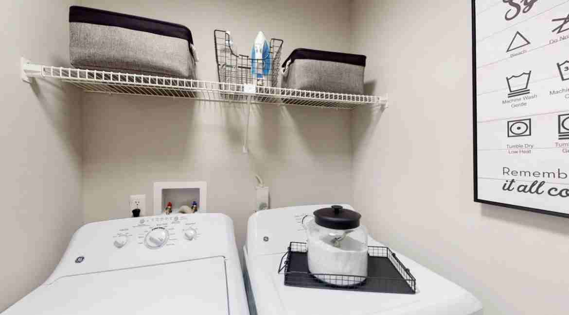 10 Sheffield Manor Ct #103 - Photo 3 of 8