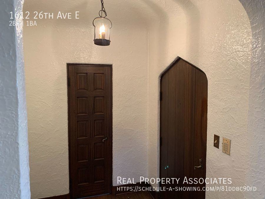 1612 26th Ave E - Photo 3 of 33