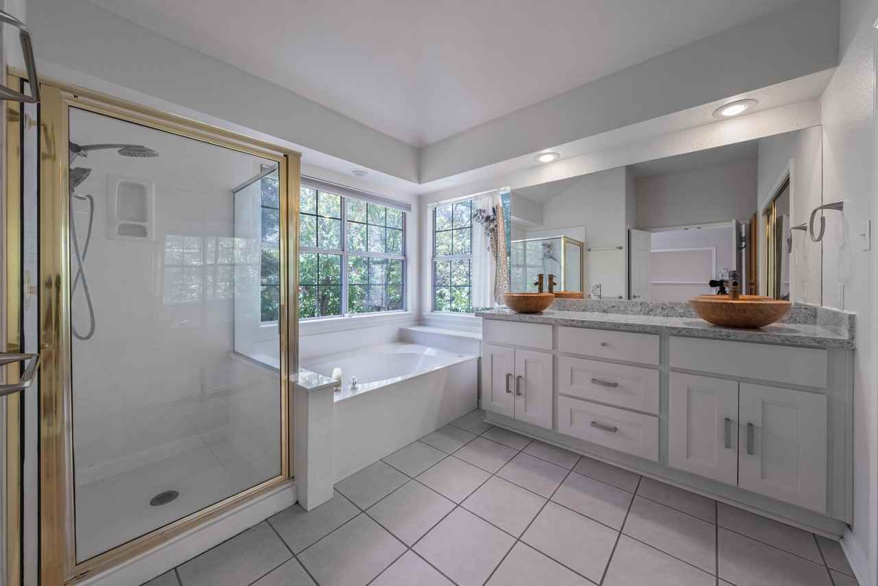 2421 Falcon Dr #NA - Photo 5 of 22