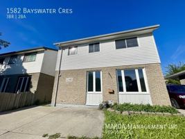 featured image of 1582 Bayswater Crescent